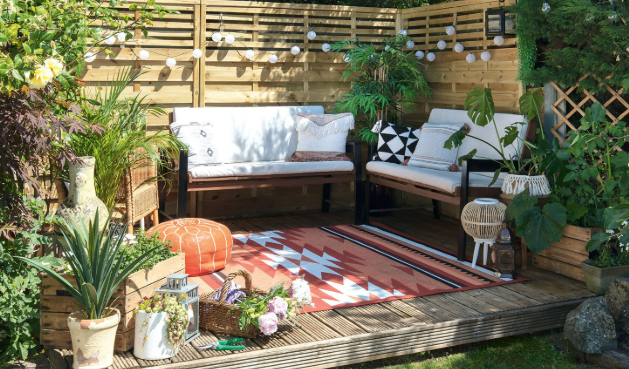 9 Budget-Friendly Ways to Make a Garden Look Luxurious